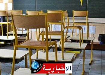 تلميذ يعتدي على أستاذته بكرسي واصابتها بليغة..