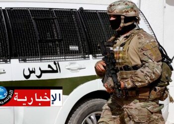 منحرفون يثيرون الرعب ويهشمون سيارات المواطنين.. ما القصة..؟!