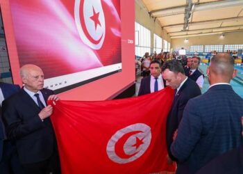 واقعة حجب العلم التونسي: اقالة مدير الوكالة الوطنية لمكافحة المنشآت وحل المكتب الجامعي للسباحة