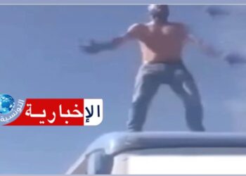 (بعد ظهوره في حالة هستيرية)- سائق حافلة سياحية يكشف..