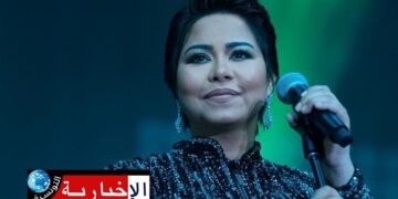 (خلال في حفل ضخم بالكويت)-شيرين تنهار بالبكاء ..