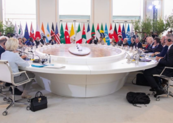 رئيس الحكومة: الصمت على الإبادة الجماعية للشعب الفلسطيني بات جريمة موصوفة