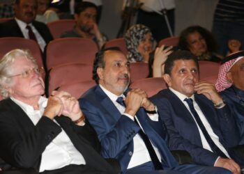 حسين فهمي: جمعيات الفيلم لها دور هام في الحركة الفنية وهذا المهرجان له ذكريات شخصية معي