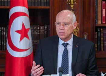 رئيس الجمهورية يُشدد على ضرورة إيجاد حلول عاجلة لعمال الحضائر