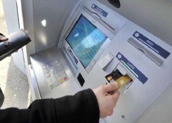هل توقفت خدمات البنوك التونسية بسبب العطب العالمي في الانترنات..؟!