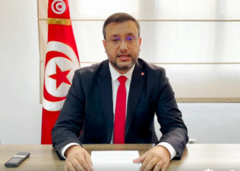 نزار الشعري يؤكّد إيقاف مدير حملته والمكلّف بتجميع التزكيات بالساحل..