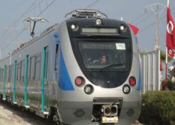 (تنبيه)- توقف حركة قطارات هذه الأحواز على كامل هذه الخطوط..