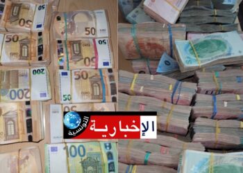 الديوانة تحجز مبالغ مالية أجنبية وتونسية على متن سيارة بهذه الجهة..