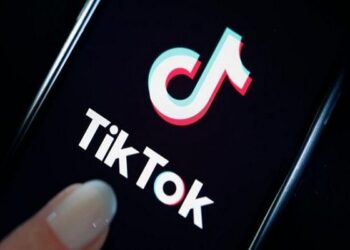بعد عرض محتويات منافية للأخلاق والاداب على “التيكتوك”: وزيرة العدل تتدخل وهذا ما أمرت به..