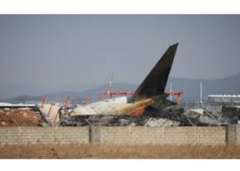 نهاية عام كارثية على الطيران: تفاصيل 12 حادث طائرة في شهر واحد!