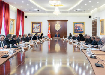 رئاسة الحكومة تعلن عن قرارات جديدة..