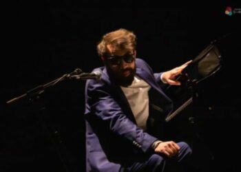 مسرحية “جرانتي العزيزة” للفاضل الجزيري : المسرح والموسيقى ذاكرة الوطن