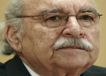 (الله أكبر)-الموت يغيب رئيس الجمهورية الأسبق فؤاد المبزع..