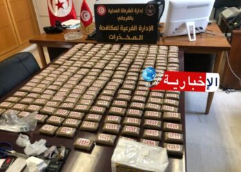 (العاصمة)-حجز اكثر من 300 صفيحة “زطلة” وكمية من “الكوكايين” بهذا الحي..