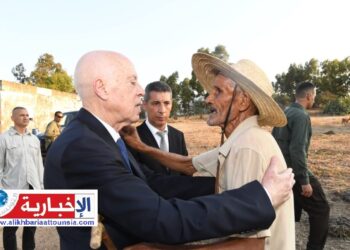 ملف عمال الحضائر والقرية الحرفية: هذا ما وعد به رئيس الدولة..