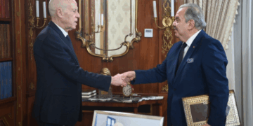 مشروع إعادة بناء ملعب المنزه على طاولة الرئيس.. وهذا ما كشفه