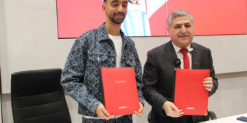 (بالصور)-“أوريدو تونس” تُبرم شراكة استراتيجية مع البطل الأولمبي محمد خليل الجندوبي لدعم التميز الرياضي..