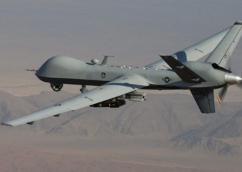 الحرس الثوري يستهدف قاعدة أمريكية في البحرين..