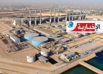 (من إحدى أكبر المدن الصناعية في العالم)-هجوم على مجمّع للبتروكيماويات في منطقة صناعية شرق السعودية..