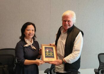 مهرجان القاهرة السينمائي يوقع اتفاقية تآخي مع مهرجان جزيرة هاينان الصيني..