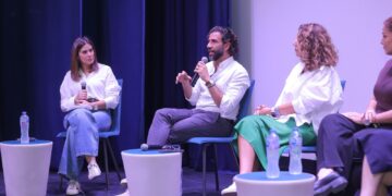 بين التريند والواقع”.. خبراء وإعلاميون يناقشون تأثير المحتوى الرقمي على الصحة النفسية ومخاطر فوضى المعلومات..