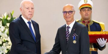 المعز الشفرة يتوشح بالوسام الوطني للاستحقاق بعنوان قطاع التربية والعلم لسنة 2026..